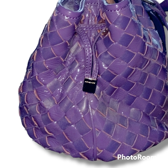 Michael Kors woven leather bag - Picture 3 of 10